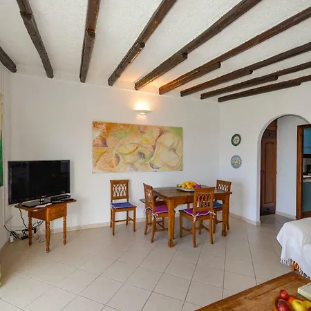 Limoni Villa